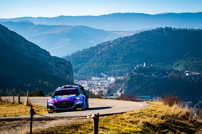 Sébastien Loeb, Isabelle Galmiche, M-Sport Ford World Rally Team Ford Puma Rally1