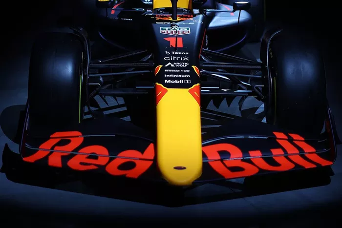 Red Bull Racing RB18 