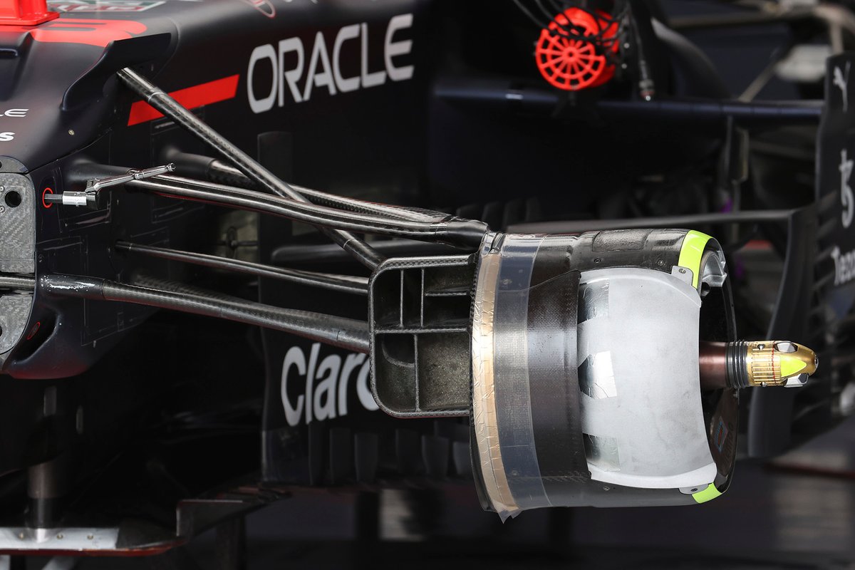 Red Bull Racing R16B