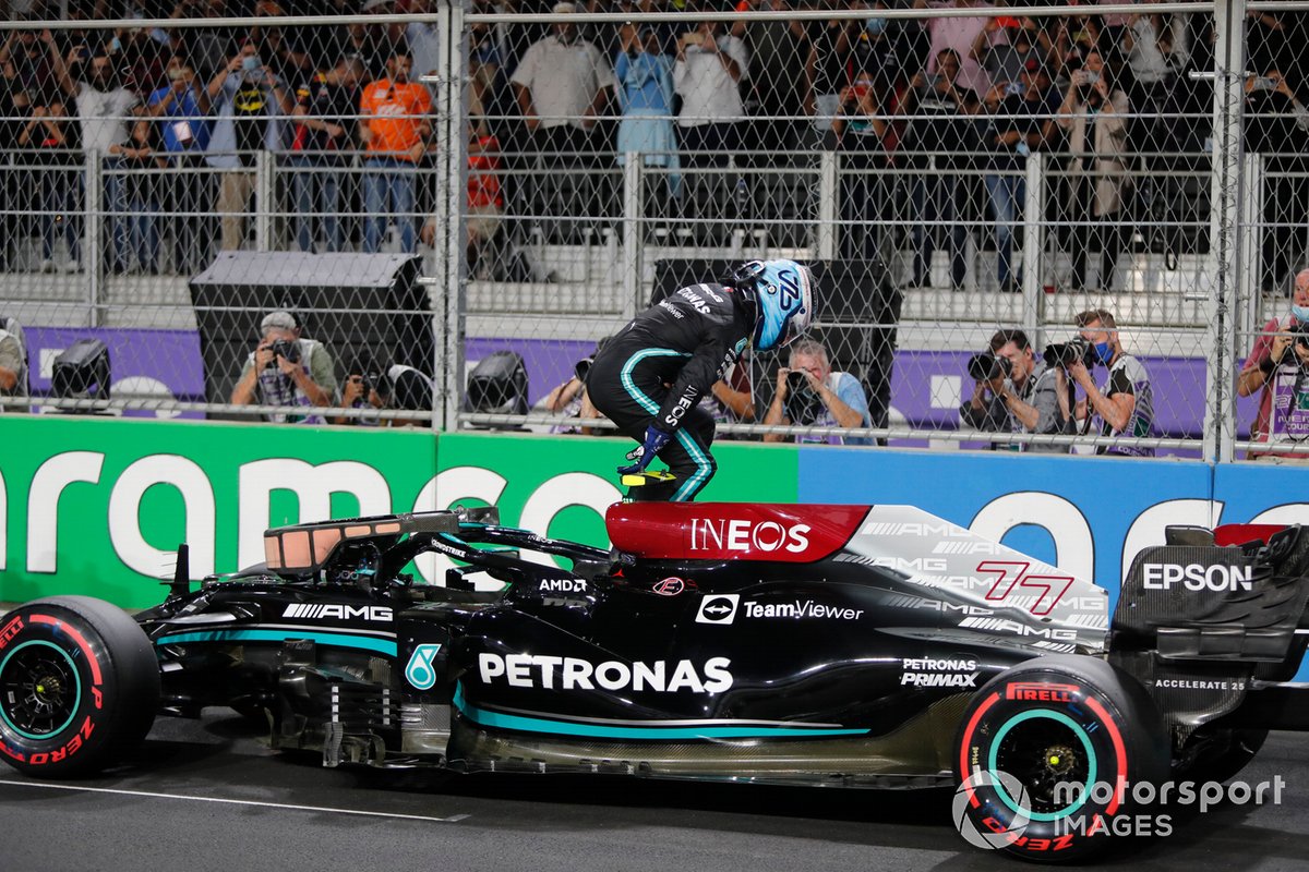 Valtteri Bottas, Mercedes, arriva a Parc Ferme dopo le qualifiche