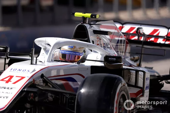 Mick Schumacher, Haas VF-21