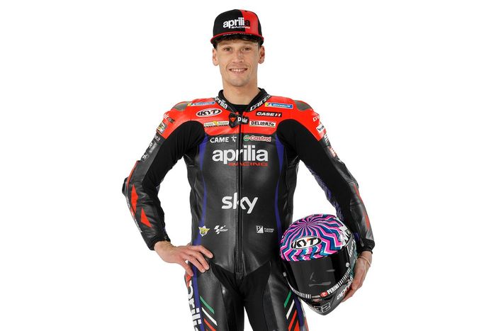 Lorenzo Savadori, Aprilia Racing
