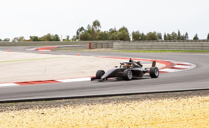 Test del TC Racing de F4 en Monteblanco