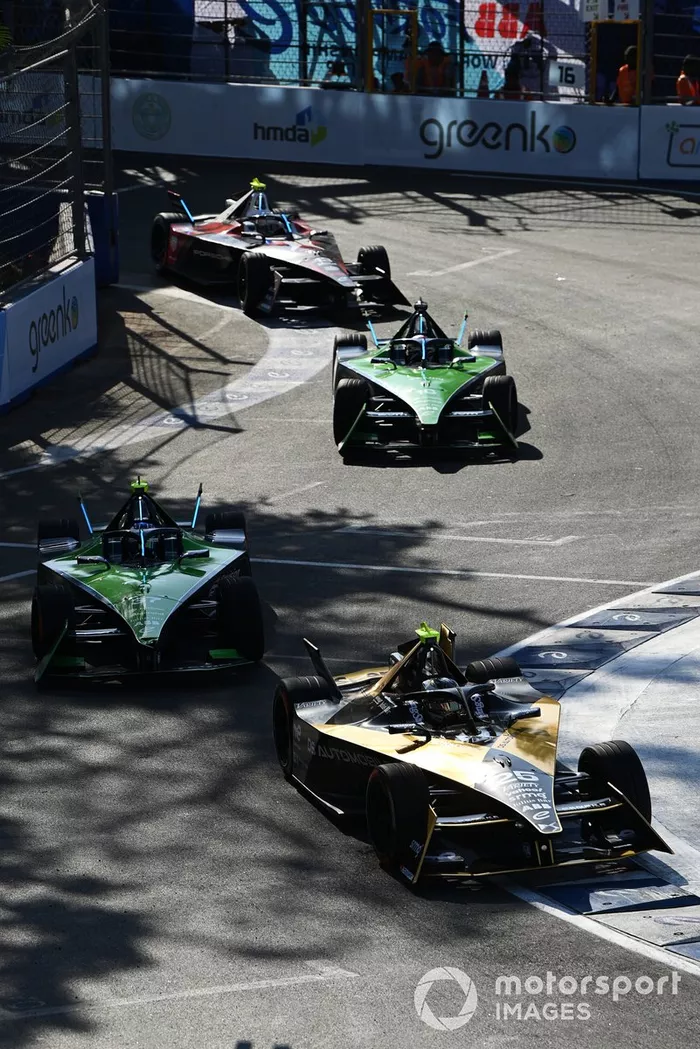 Jean-Eric Vergne, DS Penske, DS E-Tense FE23, Nick Cassidy, Envision Racing, Jaguar I-TYPE 6, Sebastien Buemi, Envision Racing, Jaguar I-TYPE 6