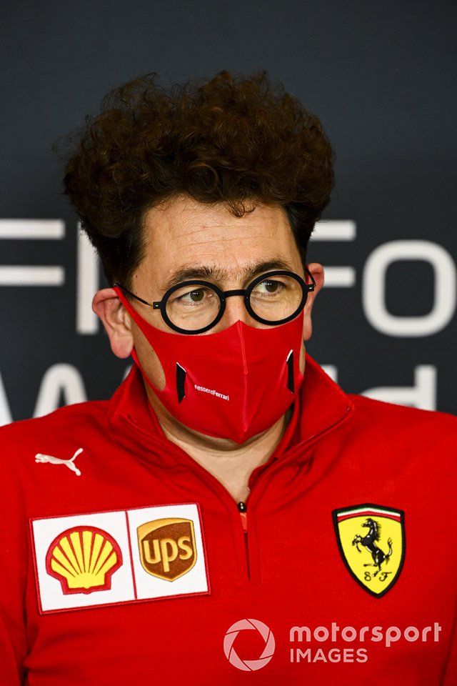 Mattia Binotto, director del equipo Ferrari, en la conferencia de prensa