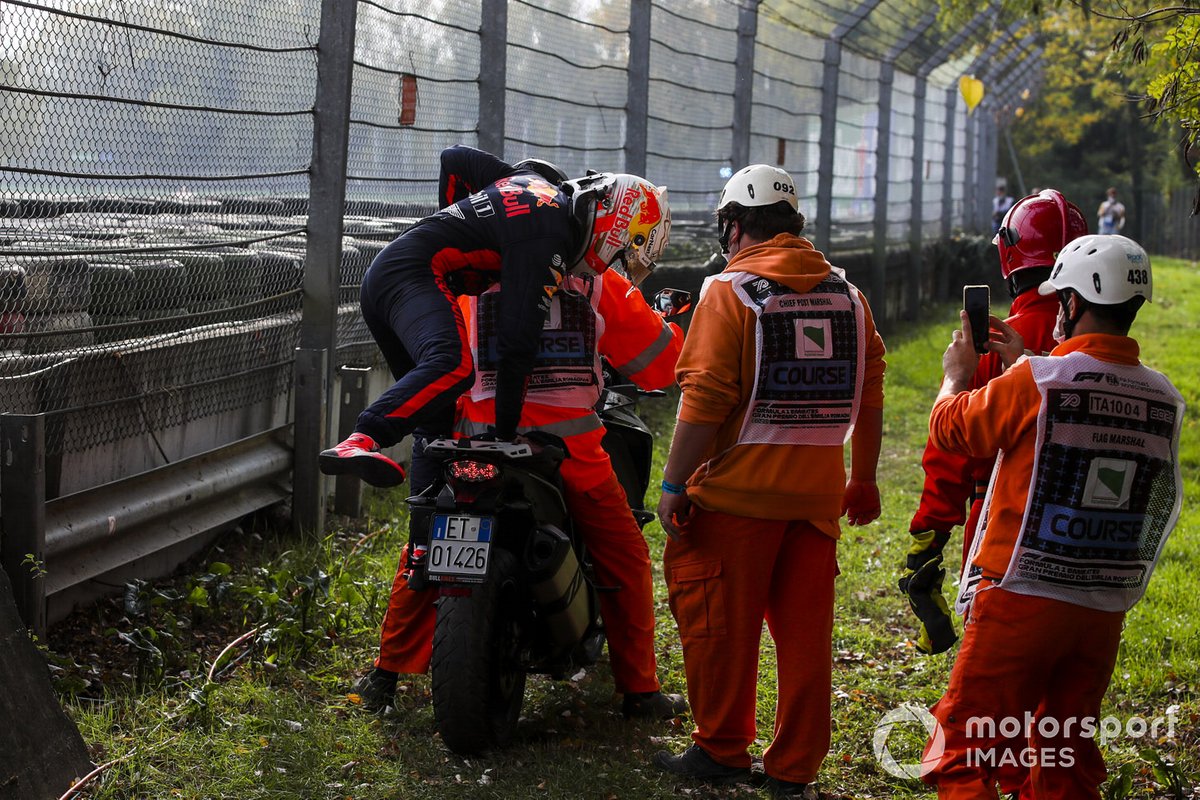 Max Verstappen, Red Bull Racing dopo essersi ritirato dalla gara