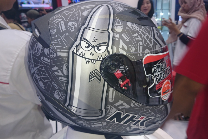 Helm Replika Karel Abraham NHK RX9