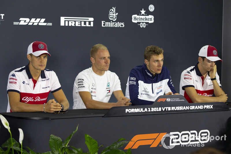 Marcus Ericsson, Sauber, Valtteri Bottas, Mercedes AMG F1, Sergey Sirotkin, Williams Racing et Charles Leclerc, Sauber en conférence de presse