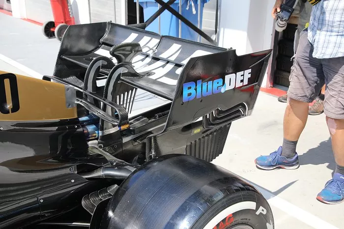 Alerón trasero del Haas F1 Team VF-19