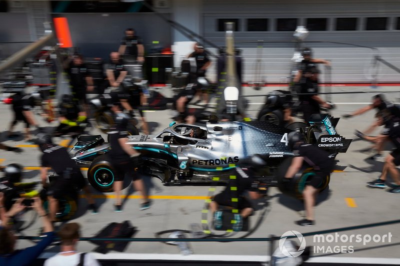 Mercedes AMG F1, práctica de pit stop