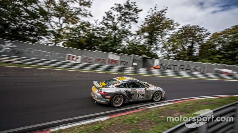 # 395 Black Falcon Racing, Porsche 991 Carrera: Александр Акименков, Ронни Летмейт, Василий Селиванов