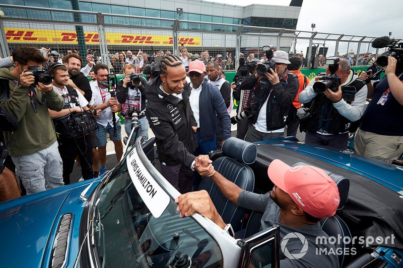 Lewis Hamilton, Mercedes AMG F1, with his father Anthony and Brother Nicolas
