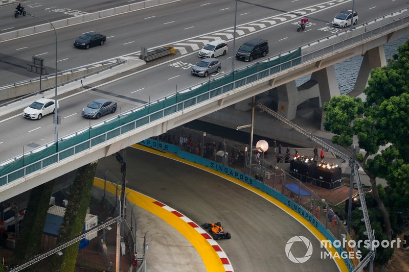 Carlos Sainz Jr., McLaren MCL34