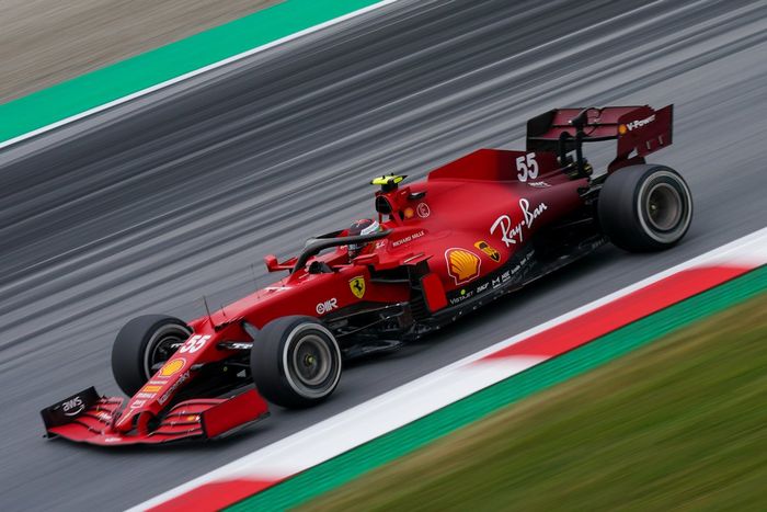 Carlos Sainz Jr., Ferrari SF21