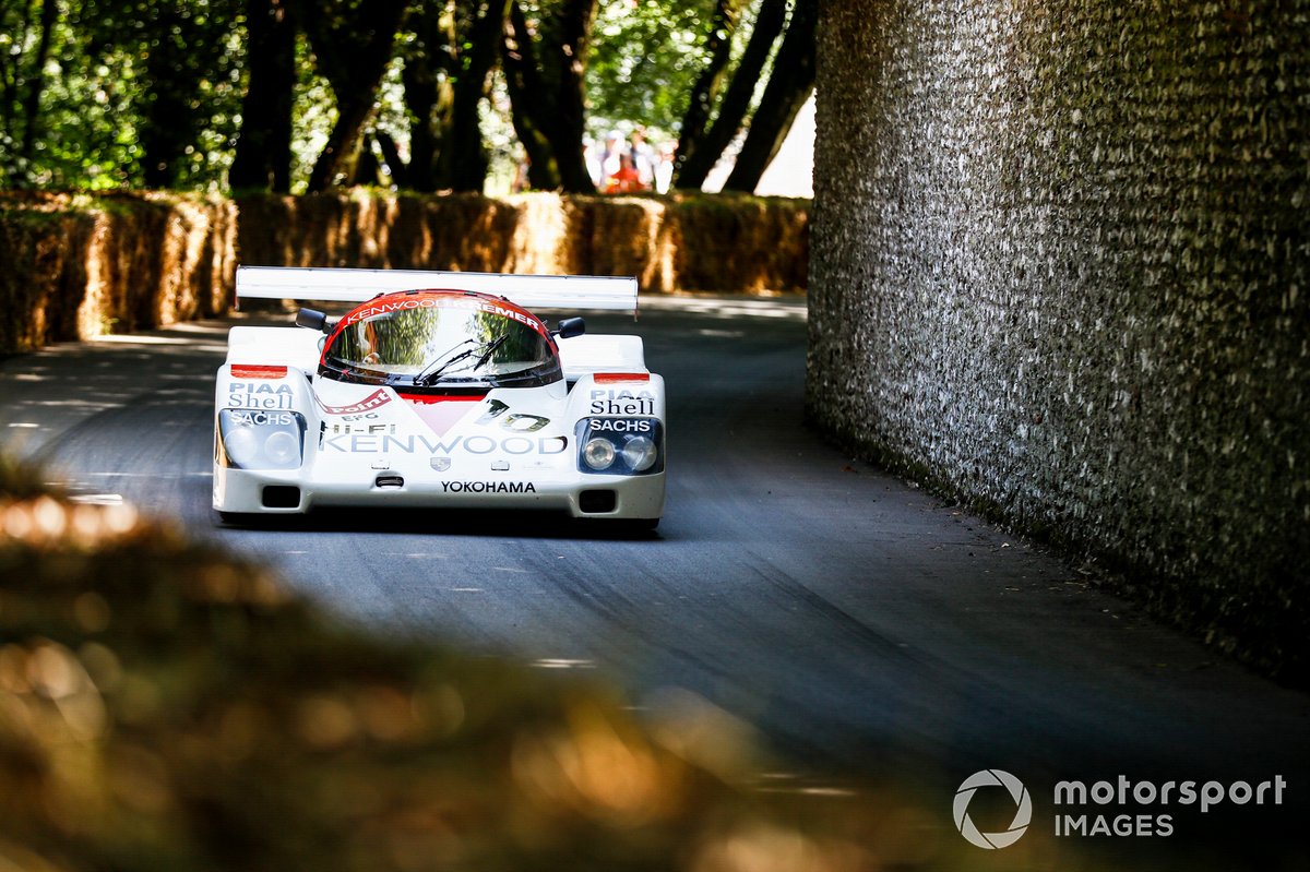 Martin Overington au volant de la Porsche 962C (1985)