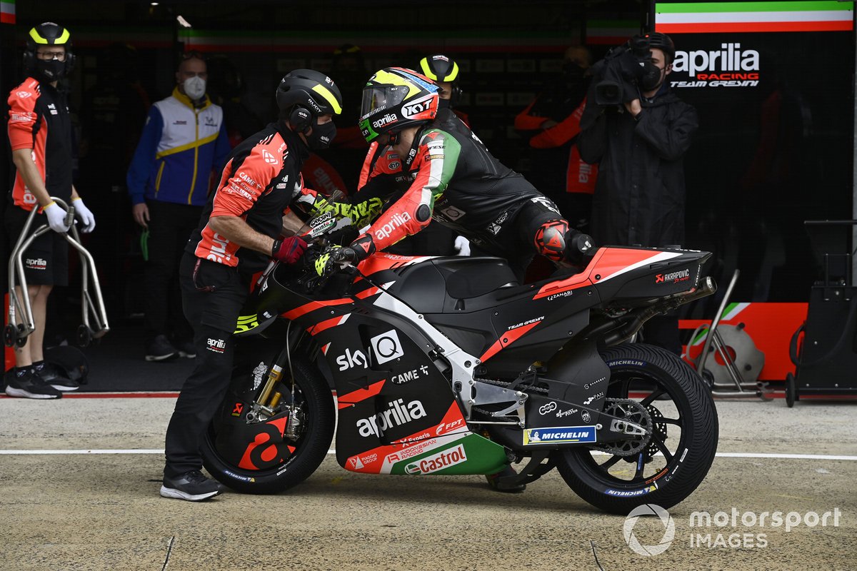 Lorenzo Savadori, Aprilia Racing Team Gresini