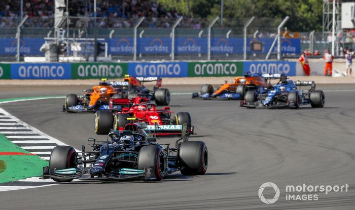 Valtteri Bottas, Mercedes W12, Charles Leclerc, Ferrari SF21, Lando Norris, McLaren MCL35M