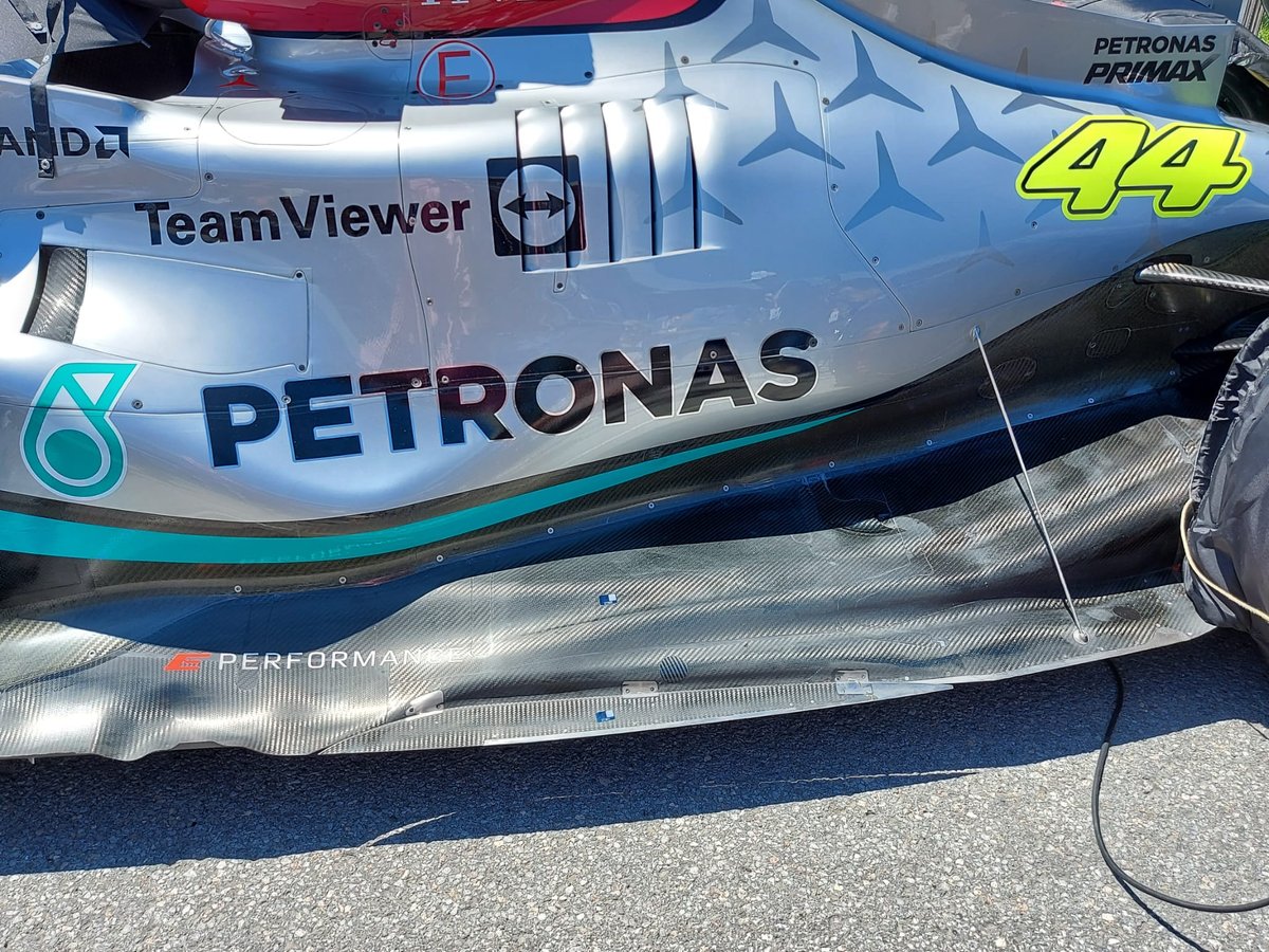 Lewis Hamilton, Mercedes W13, detalle del PISO, GP de Canadá