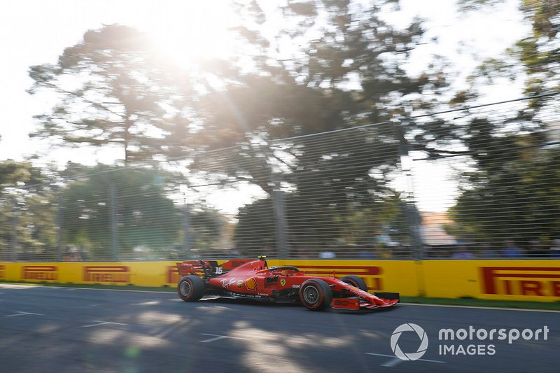Leclerc'e Vettel'in arkasında kalması söyleniyor