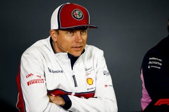 Kimi Raikkonen, Alfa Romeo Racing lors de la conférence de presse