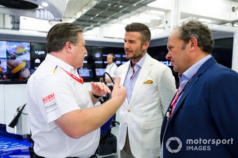 David Beckham con Zak Brown, Director Ejecutivo de McLaren