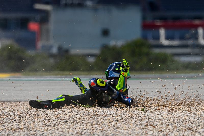 Accidente de Valentino Rossi, Petronas Yamaha SRT