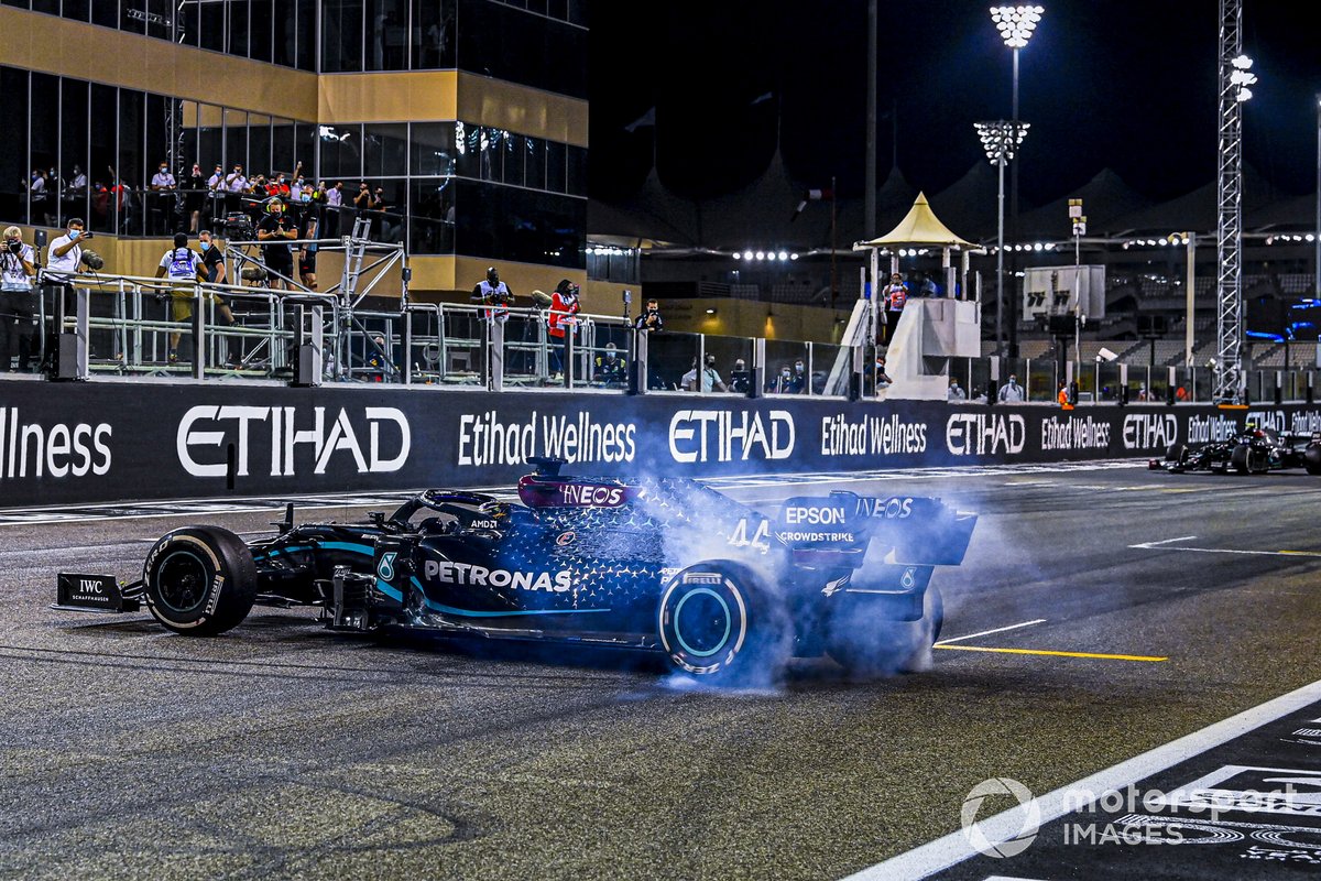 Siege mit dem gleichen Team (Lewis Hamilton - 74)