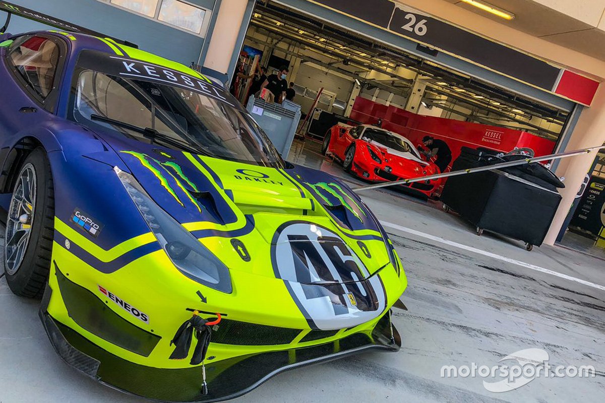 #46 Kessel Racing Monster VR46, Ferrari 488 GT3: Valentino Rossi, Alessio Salucci, Luca Marini