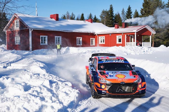 Ott Tänak, Martin Järveoja, Hyundai Motorsport Hyundai i20 Coupe WRC