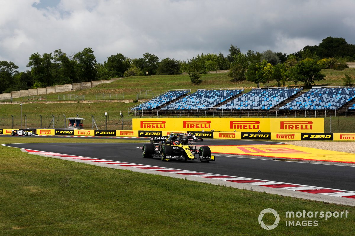 Esteban Ocon, Renault F1 Team R.S.20