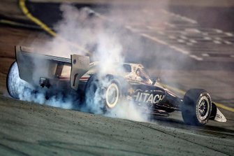 Race Winner Josef Newgarden, Team Penske Chevrolet