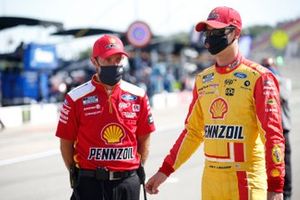 Joey Logano, Team Penske, Ford Mustang Shell Pennzoil