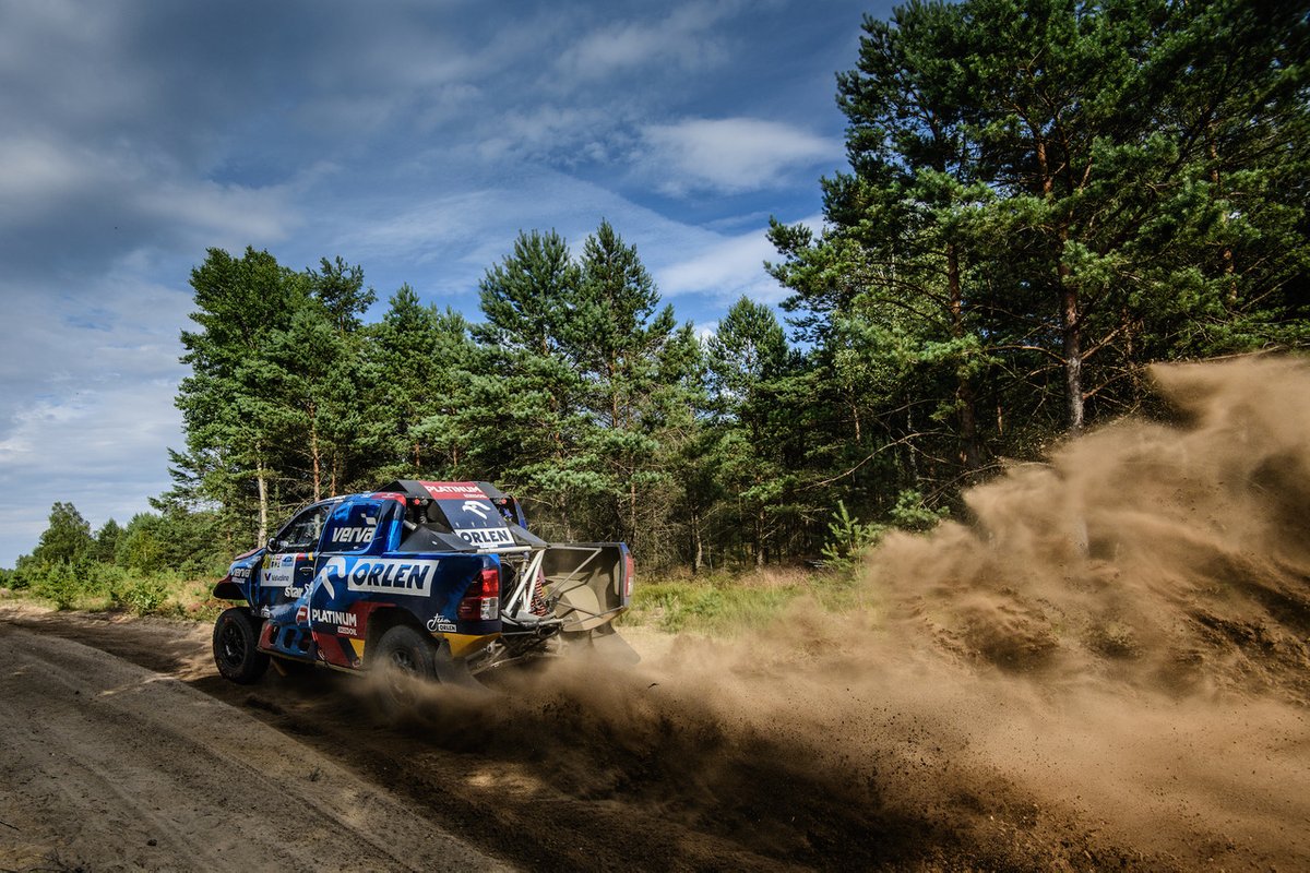 Kuba Przygoński, Timo Gottschalk, Toyota Hilux
