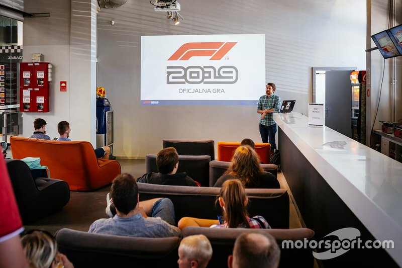 F1 2019 Polish Presentation, CDP, Codemasters