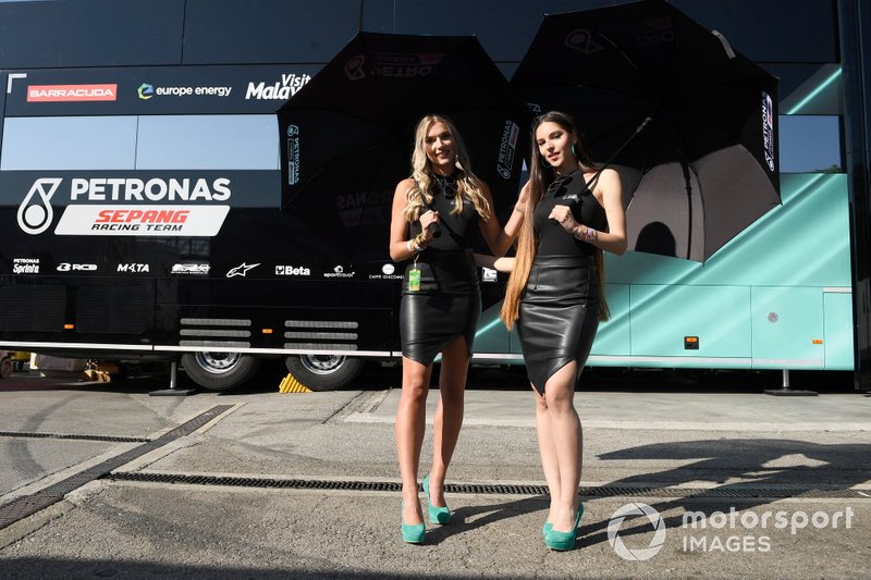 MotoGP grid girls