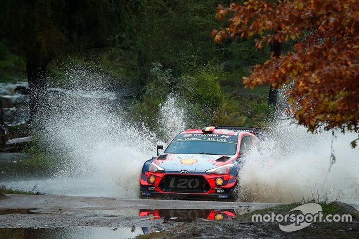 Thierry Neuville, Nicolas Gilsoul, Hyundai Motorsport Hyundai i20 Coupe WRC