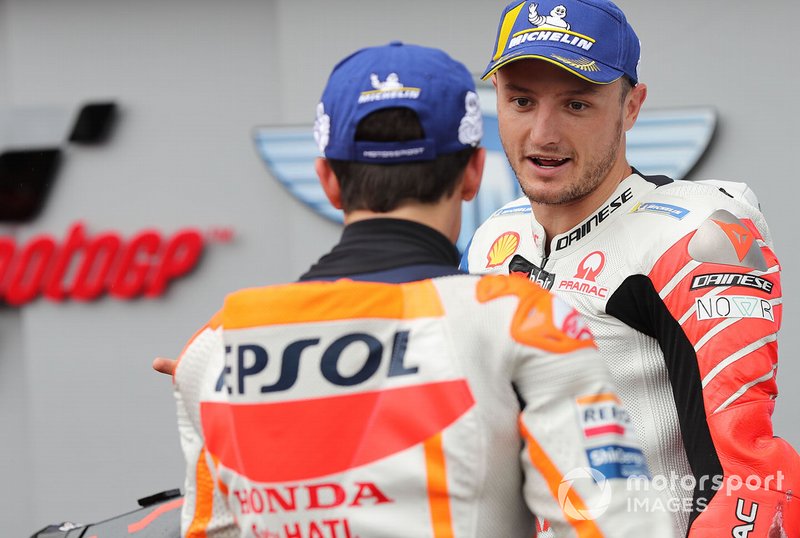 Ganador de la pole Marc Márquez, Repsol Honda Team, tercero Jack Miller, Pramac Racing