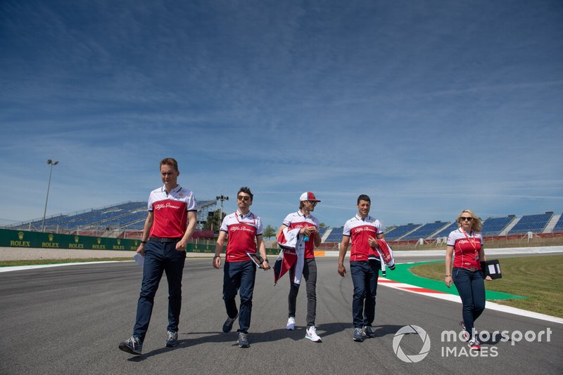 Antonio Giovinazzi, Alfa Romeo Racing walks the track