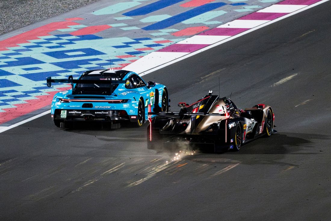 #92 Manthey 1St Phorm Porsche 911 Gt3 R LMGT3: Ryan Hardwick, Riccardo Pera, Richard Lietz, #12 Cadillac Hertz Team Jota Cadillac V-Series.R: Alex Lynn, Norman Nato, Will Stevens