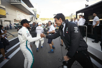 Lewis Hamilton, Mercedes AMG F1, Toto Wolff, Mercedes AMG F1 Motorsporları Direktörü