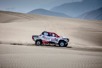 #302 Toyota Gazoo Racing SA: Giniel De Villiers, Dirk Von Zitzewitz