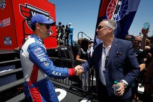 Joey Logano, Team Penske Ford, Mark Faber, Vicepresidente Ejecutivo y Director General, Texas Motor Speedway