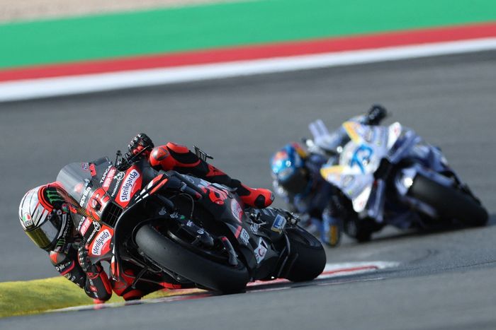 Marco Bezzecchi, Aprilia Racing, Alex Marquez, Gresini Racing