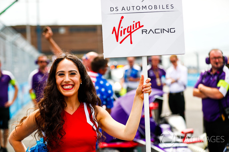 Sam Bird, DS Virgin Racing y chica de la parrilla