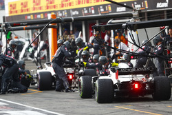 Kevin Magnussen, Haas F1 Team VF-18, makes a pit stop