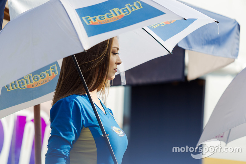 Grid girl