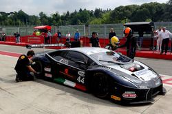 #44 Lamborghini Huracan-GT3, Ebimotors: Piccioli-De Castro