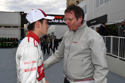 Charles Leclerc, Sauber altıncı sırayı kutluyor