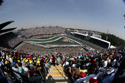 Fans in the grandstand observe Sergio Perez, Sahara Force India VJM10