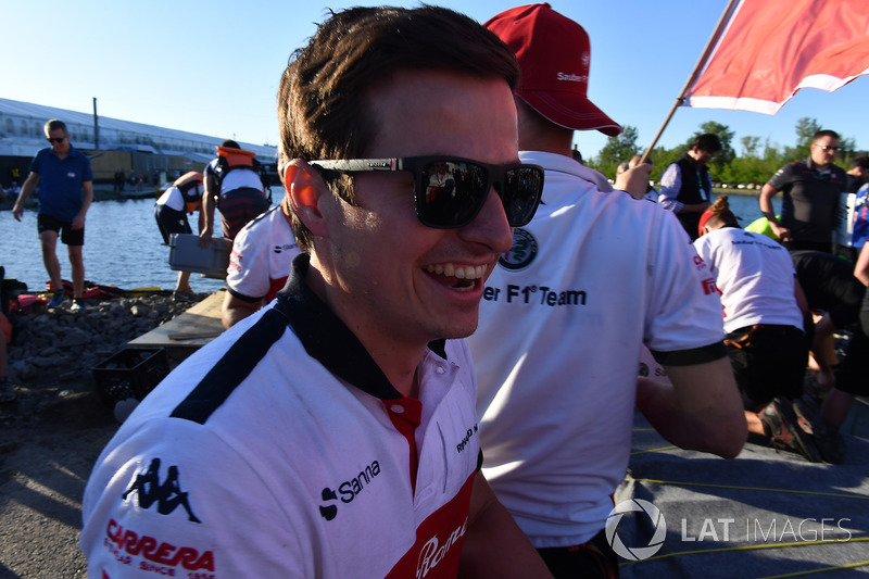 Sauber lors de la course de radeaux